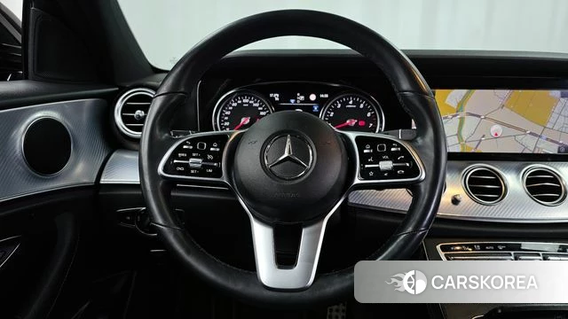 Mercedes-Benz E-Class W213 2019 Черный из Кореи, фото 4