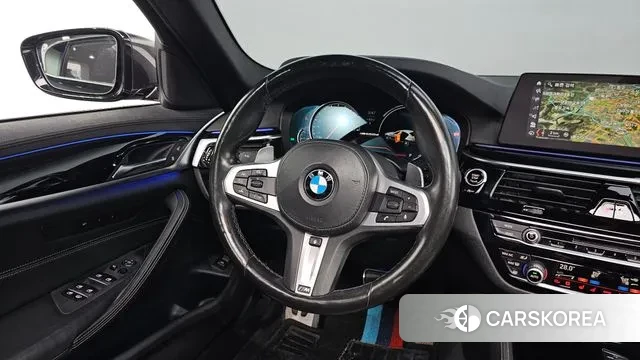 BMW 5 Series (G30) 2018 Черный из Кореи, фото 4