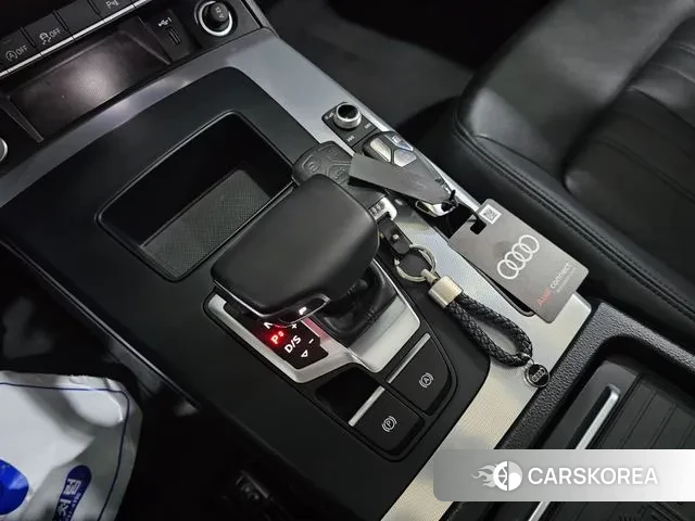 Audi Q5 (FY) 2021 Белый из Кореи, фото 4