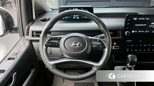 Hyundai Staria 2024 Серебряный из Кореи, фото 4