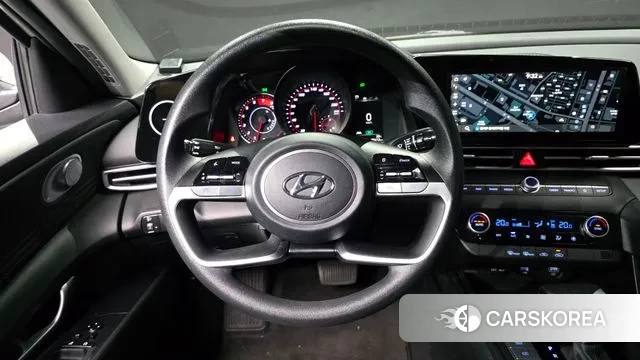 Hyundai Avante (CN7) 2022 Серебристо-серый из Кореи, фото 4