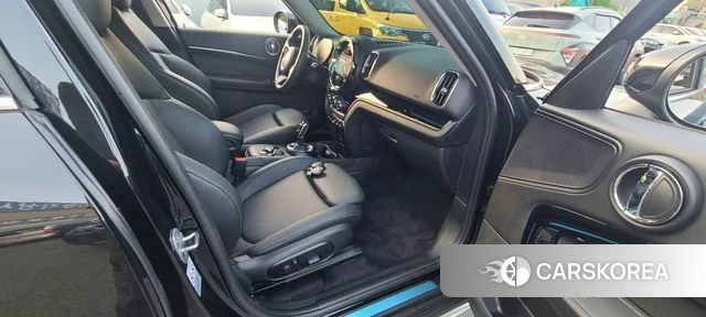 Mini Cooper Countryman 2023 Черный из Кореи, фото 4