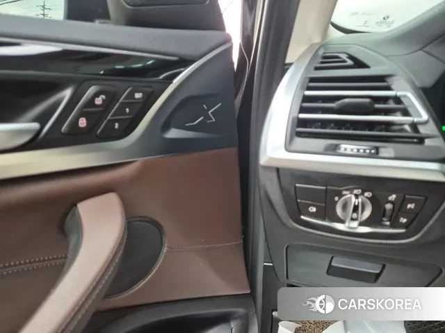 BMW X4 (G02) 2022 Серый из Кореи, фото 4