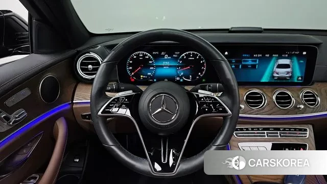 Mercedes-Benz E-Class W213 2023 Черный из Кореи, фото 4