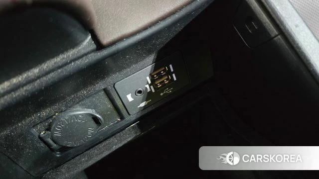 Lexus RX450hL 4th Generation 2021 Черный из Кореи, фото 4