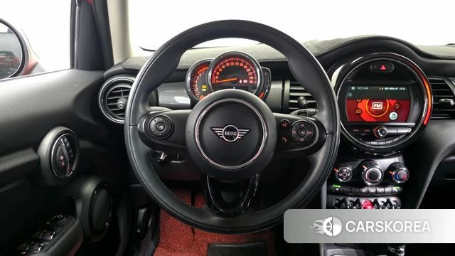 Mini Cooper 2019 Оранжевый из Кореи, фото 4