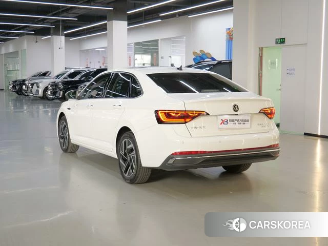 Volkswagen Sagitar 2025 Белый из Китая, фото 4