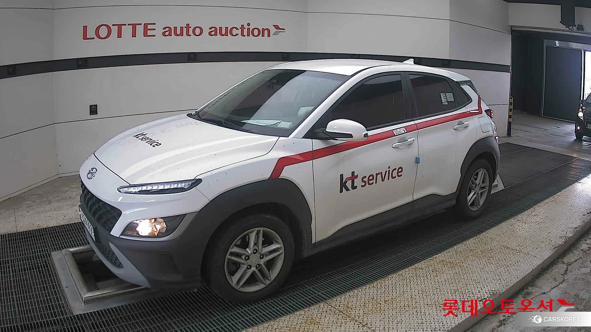 Hyundai Kona 2021 Atlas White из Кореи, фото 4