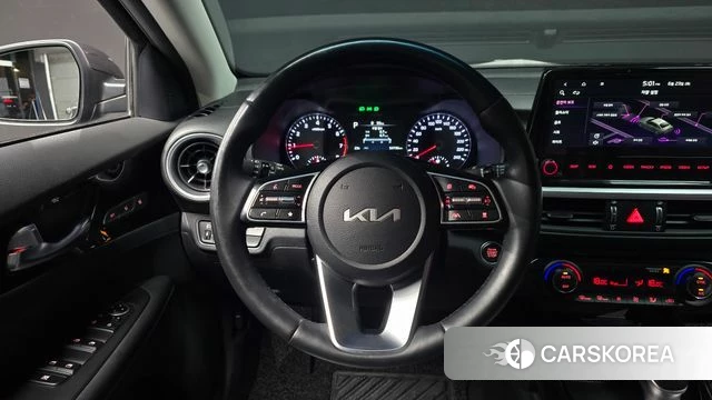 Kia The New K3 2nd generation 2021 Серый из Кореи, фото 4