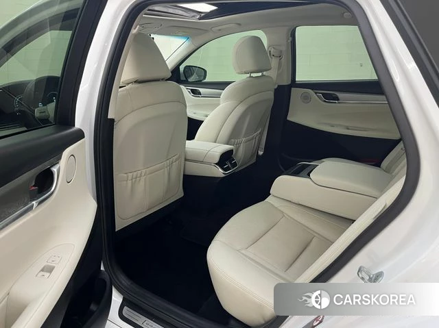 Hyundai The New Grandeur IG Hybrid 2022 Белый из Кореи, фото 4