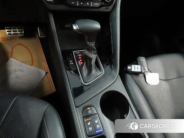 Kia Niro 2018 Черный из Кореи, фото 4