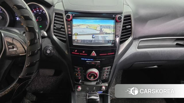 Ssangyong Tivoli Armor 2018 Белый из Кореи, фото 4