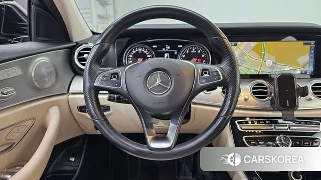 Mercedes-Benz E-Class W213 2018 Черный из Кореи, фото 4