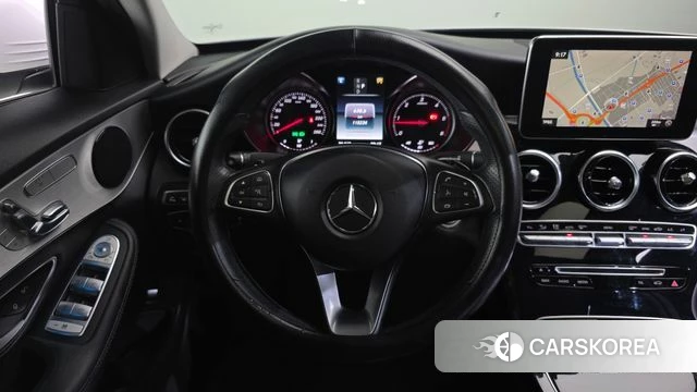 Mercedes-Benz C-Class W205 2018 Белый из Кореи, фото 4