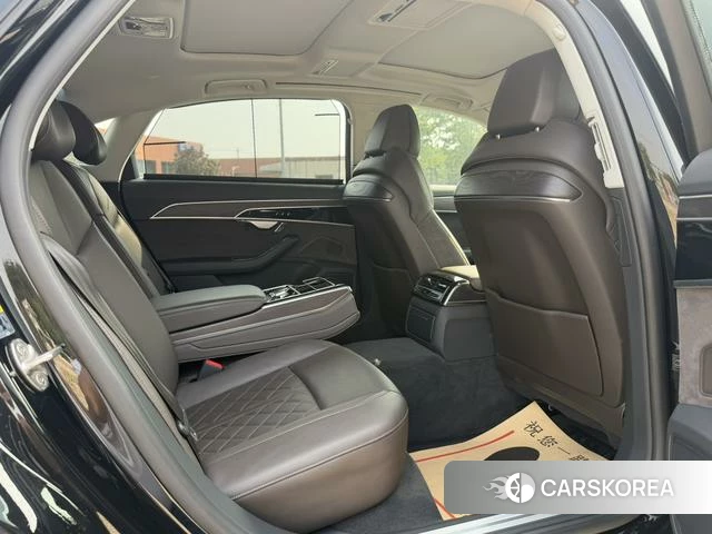 Audi A8 2021 Черный из Китая, фото 4