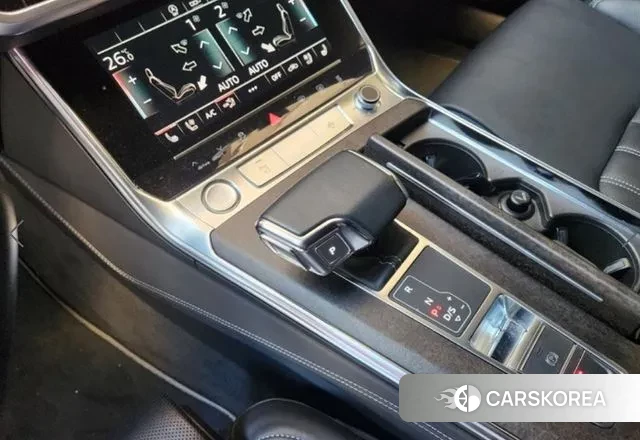 Audi A7 (4K) 2020 Белый из Кореи, фото 4