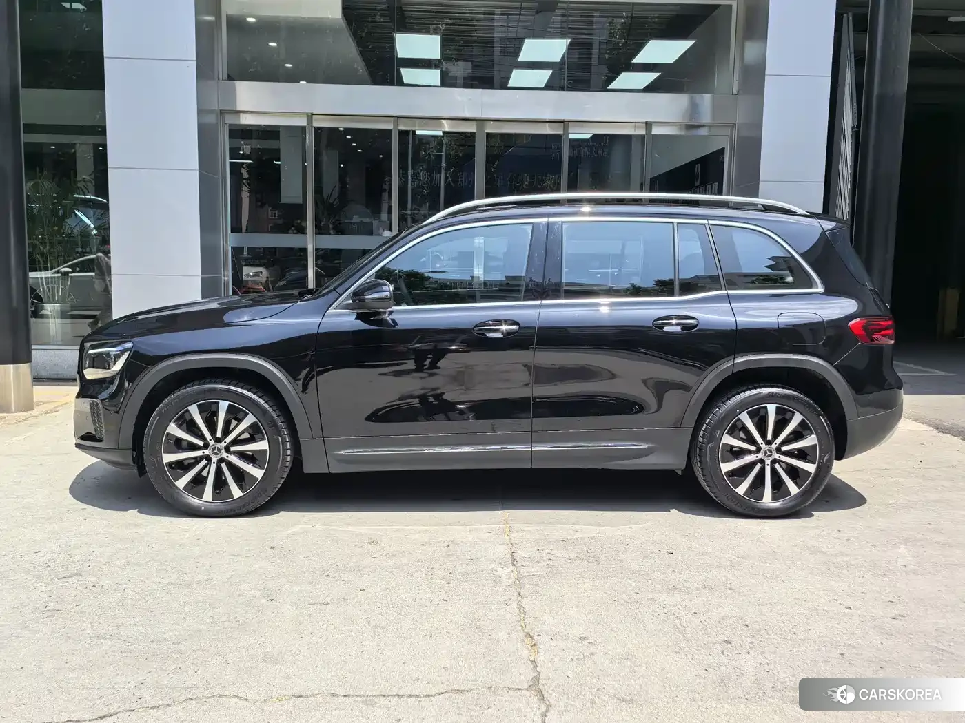 Mercedes-Benz GLB 2025 Черный из Китая, фото 4