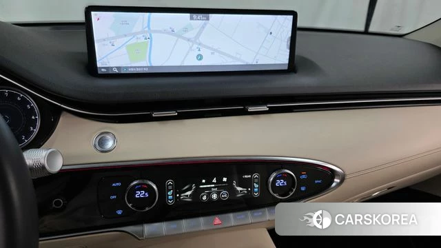 Genesis GV70 2022 Белый из Кореи, фото 4
