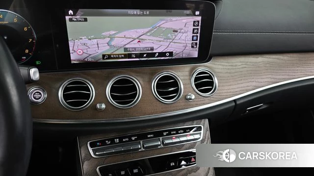 Mercedes-Benz E-Class W213 2020 Черный из Кореи, фото 4