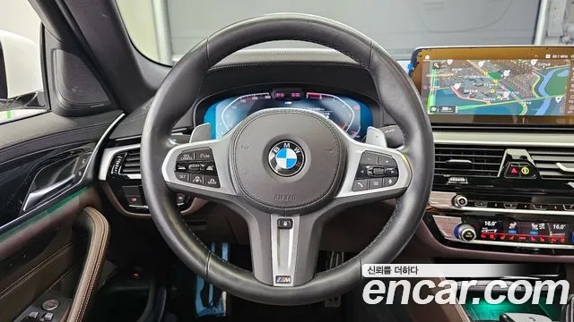 BMW 5 Series (G30) 2022 Белый из Кореи, фото 4