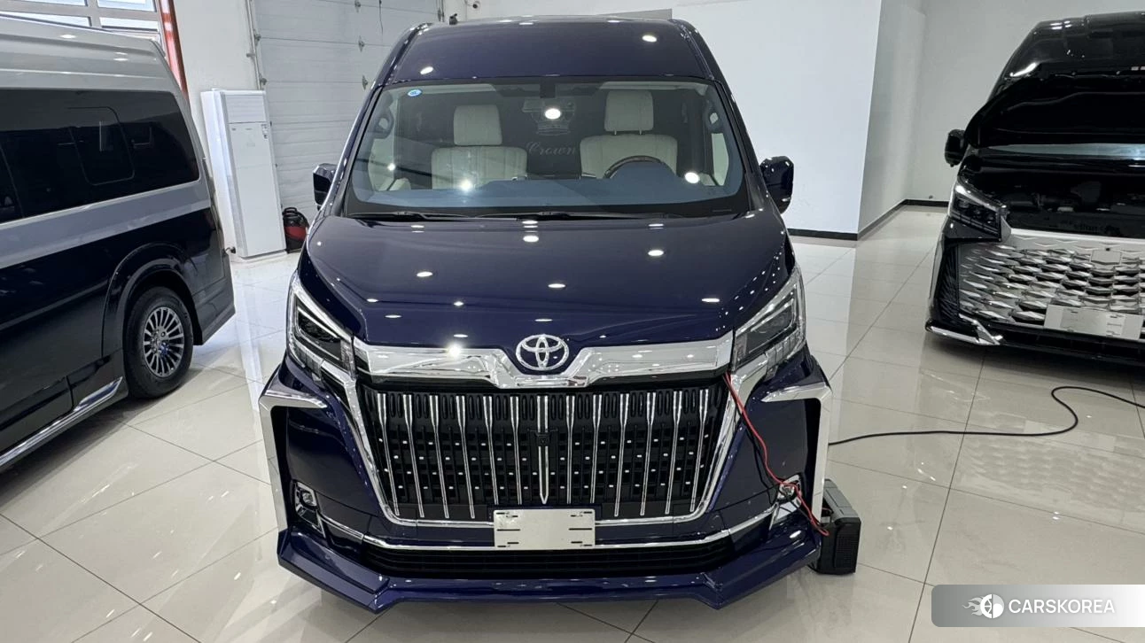 Toyota Hiace 2025 Синий из Китая, фото 4