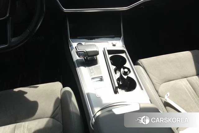 Audi A6L 2023 Черный из Китая, фото 4