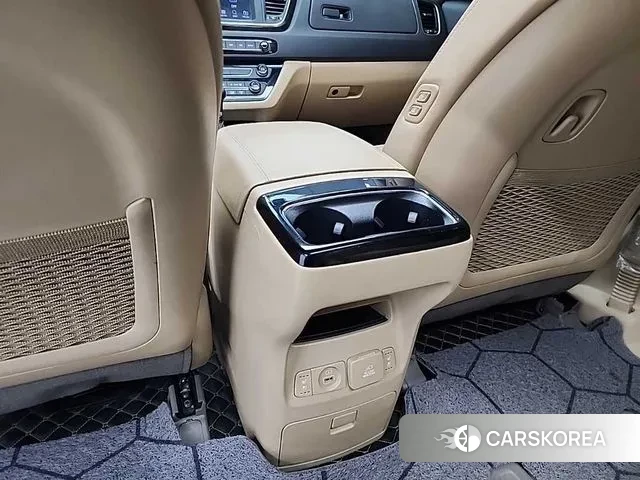 Kia The New Carnival 2019 Белый из Кореи, фото 4