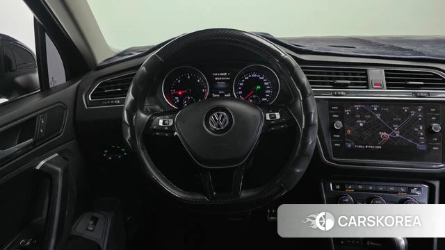 Volkswagen Tiguan second Generation 2020 Черный из Кореи, фото 4