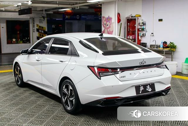 Hyundai Elantra 2021 Белый из Китая, фото 4
