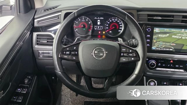 Ssangyong Beautiful Korando 2021 Серебристо-серый из Кореи, фото 4