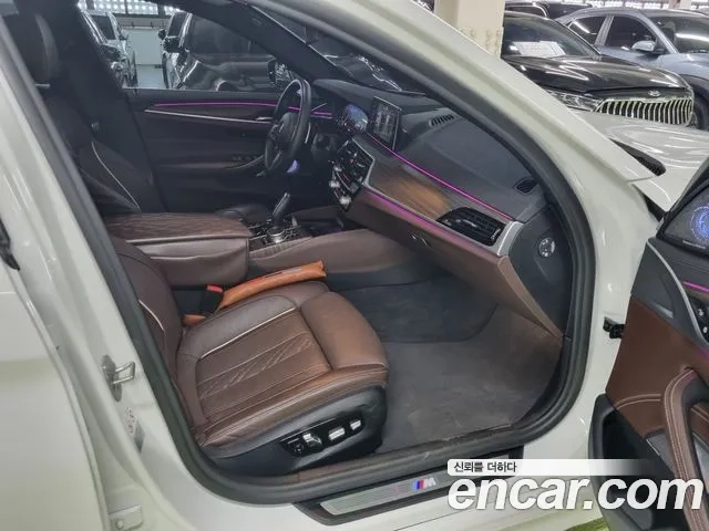 BMW 5 Series (G30) 2019 Белый из Кореи, фото 4