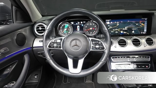 Mercedes-Benz E-Class W213 2019 Серый из Кореи, фото 4