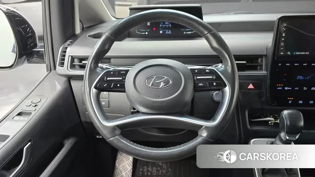 Hyundai Staria 2022 Серебряный из Кореи, фото 4