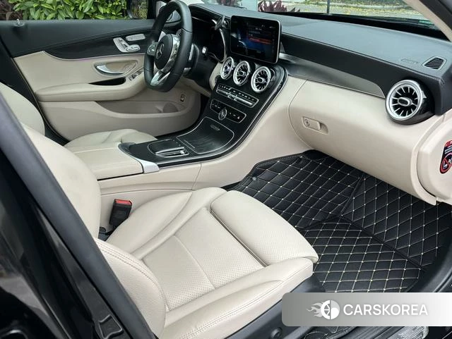 Mercedes-Benz Class C 2022 Черный из Китая, фото 4