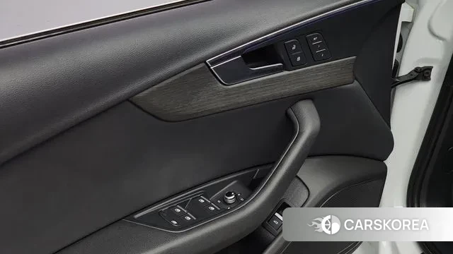 Audi A4 (B9) 2019 Белый из Кореи, фото 4