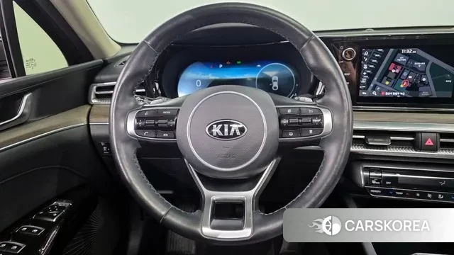 Kia K5 3rd generation 2021 Черный из Кореи, фото 4