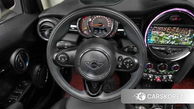 Mini Cooper 2020 Жемчужный цвет из Кореи, фото 4