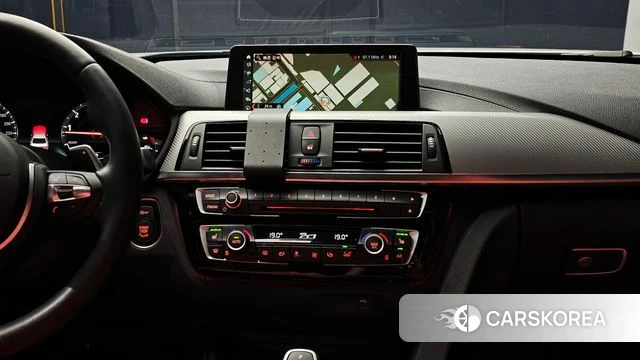 BMW 3 Series (F30) 2018 Белый из Кореи, фото 4