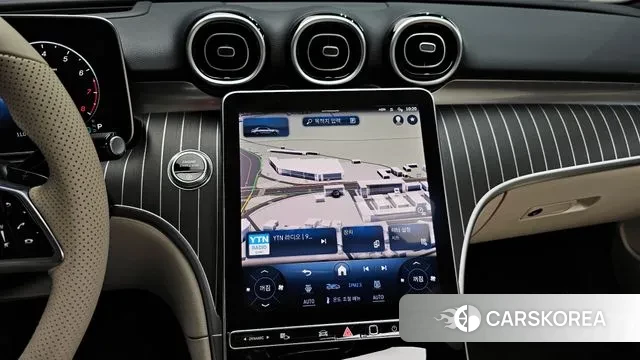 Mercedes-Benz C-Class W206 2024 Белый из Кореи, фото 4