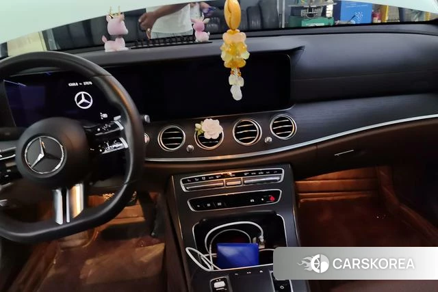 Mercedes-Benz E-class 2021 Белый из Китая, фото 4