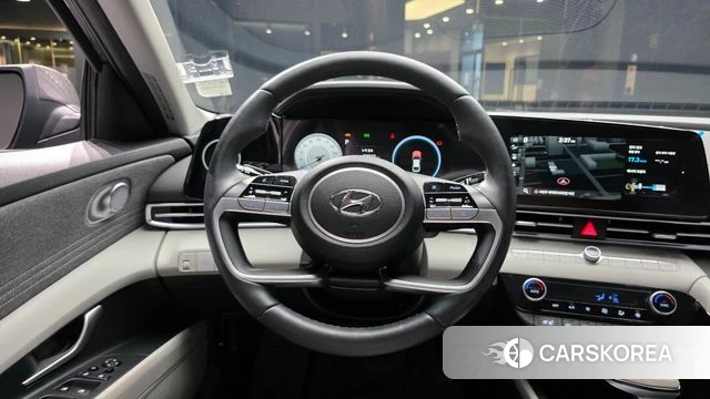 Hyundai Avante Hybrid (CN7) 2023 Серый из Кореи, фото 4