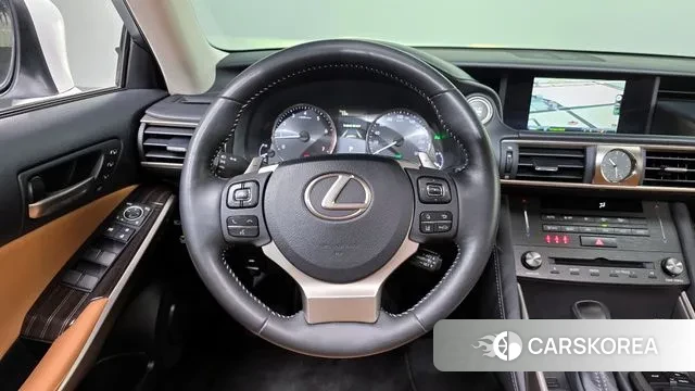 Lexus New IS300 2019 Белый из Кореи, фото 4