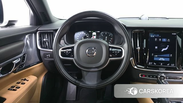 Volvo V90 Cross-Country 2019 Белый из Кореи, фото 4