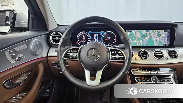 Mercedes-Benz E-Class W213 2020 Серебряный из Кореи, фото 4
