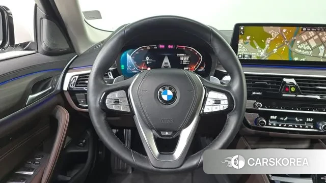 BMW 5 Series (G30) 2020 Белый из Кореи, фото 4