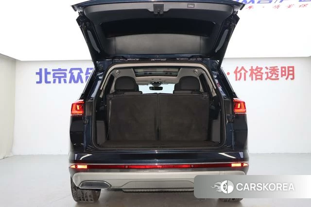 Volkswagen Lanjing 2023 Синий из Китая, фото 4