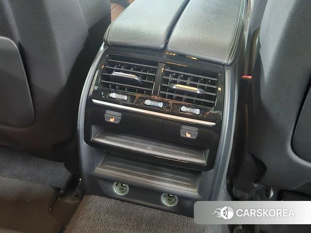 BMW 5 Series (G30) 2018 Серебряный из Кореи, фото 4