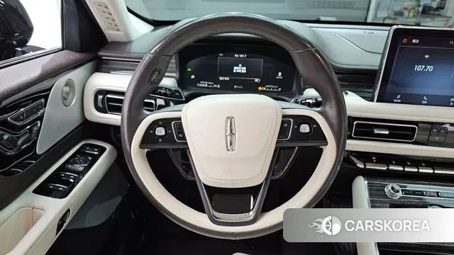 Lincoln Aviator 2nd generation 2023 Черный из Кореи, фото 4