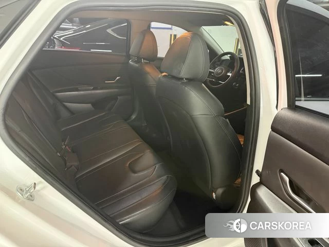 Hyundai Avante (CN7) 2021 Белый из Кореи, фото 4