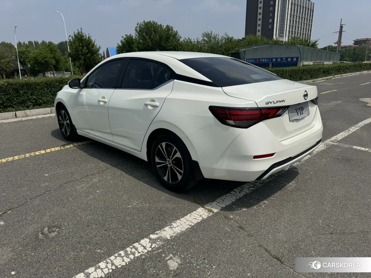 Nissan Xuan Yi 2021 Белый из Китая, фото 4